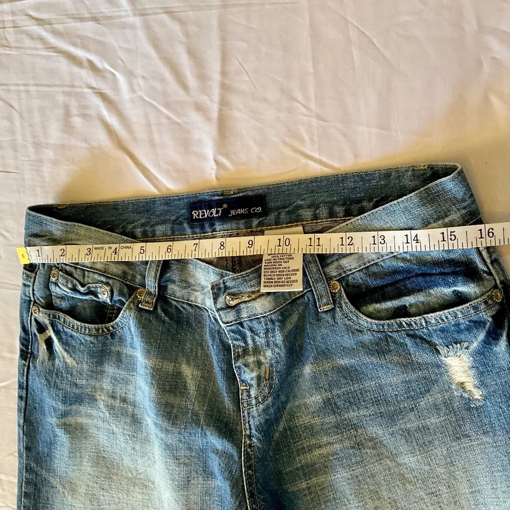 Revolt Jeans Co.Heavily Distressed Jeans sz 9 - Picture 3 of 8